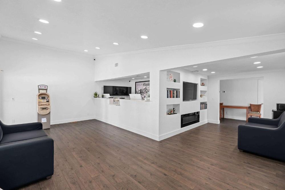 Super 8 by Wyndham Kissimmee-Orlando